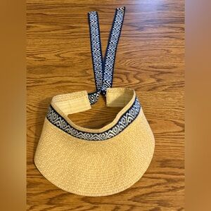 Stylish Tan Visor Hat with Black Patterned Band